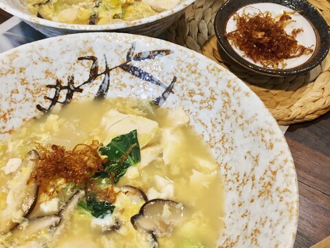 イカと帆立の旨味が◎豆腐と干椎茸の丁寧な卵スープ